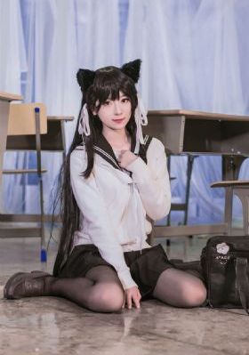 男生和女生打扑克免费