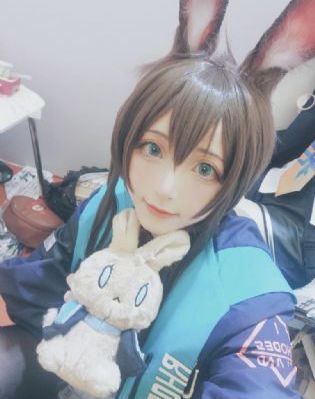 远古粗壮h灌满3p